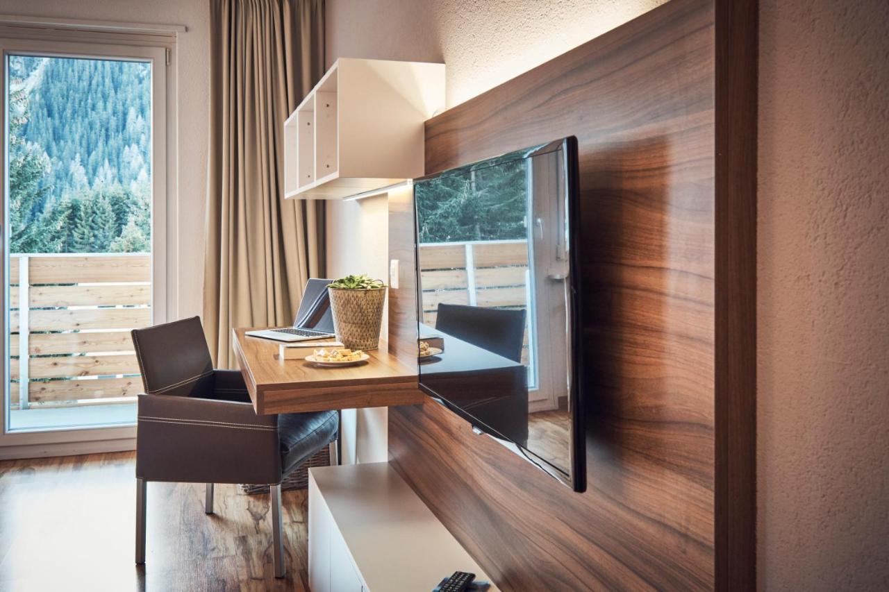 Serviced Apartments By Solaria Νταβός Εξωτερικό φωτογραφία