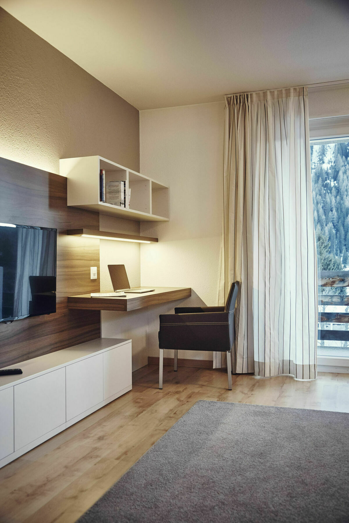 Serviced Apartments By Solaria Νταβός Εξωτερικό φωτογραφία