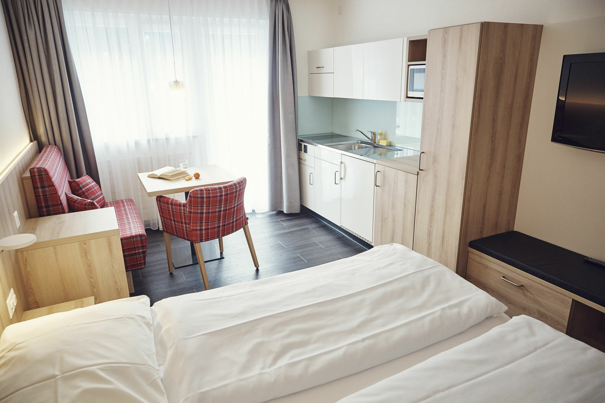 Serviced Apartments By Solaria Νταβός Εξωτερικό φωτογραφία